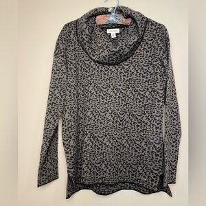 Calvin Klein black and grey animal print spotted sweater small